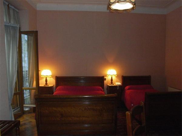 Auberge De La Poste Villefranche-de-Rouergue Esterno foto